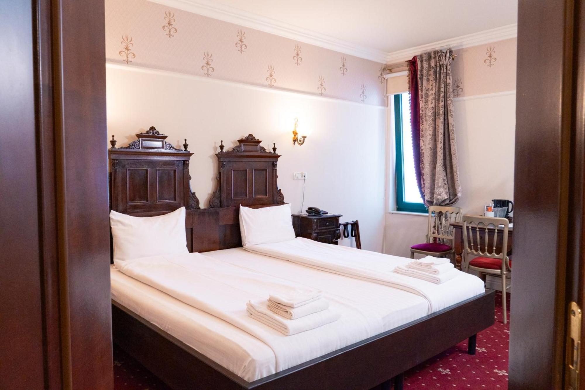 Casa Del Sole Boutique Hotel Timisoara Luaran gambar